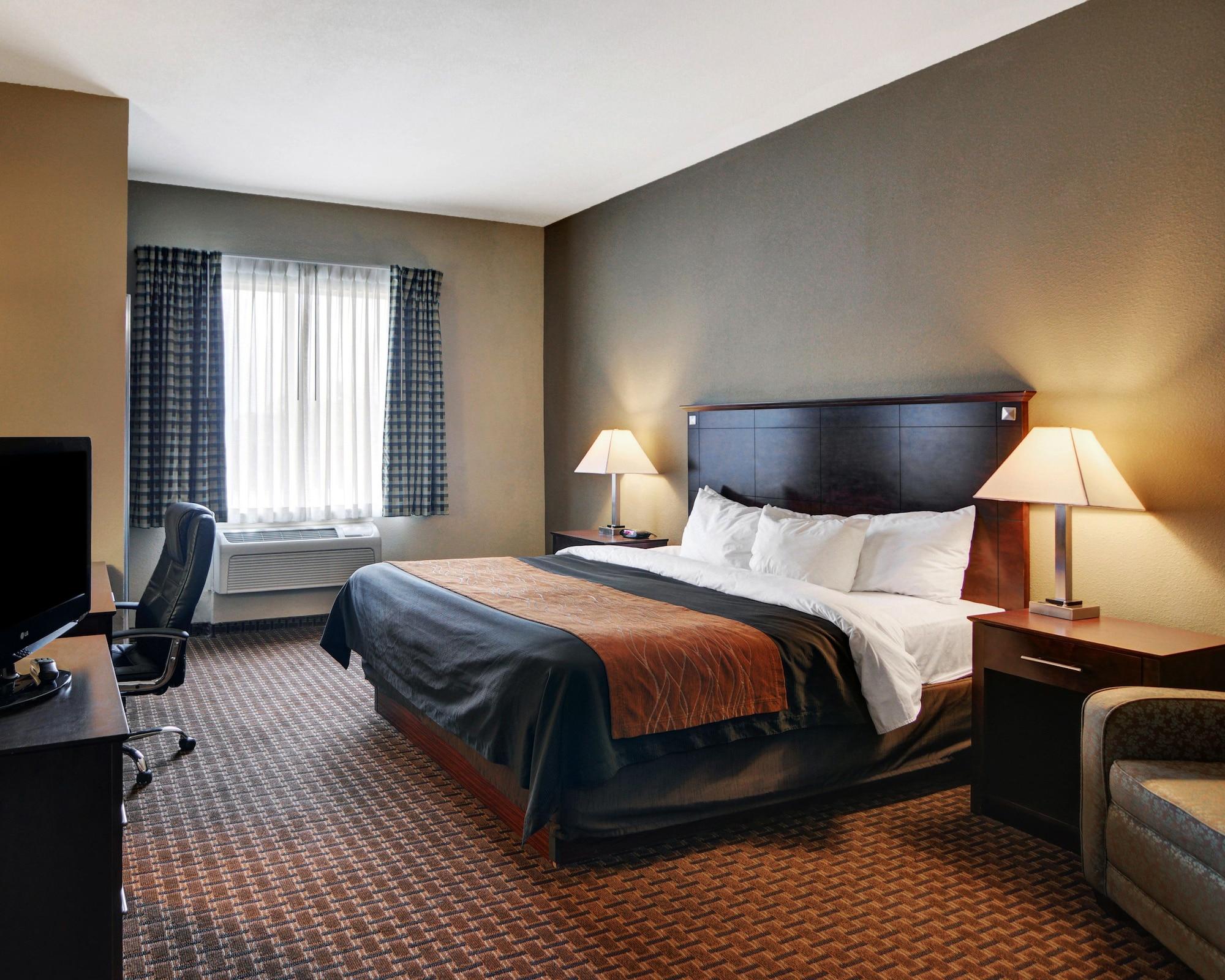 Comfort Inn & Suites Near Lake Lewisville Corinth Экстерьер фото
