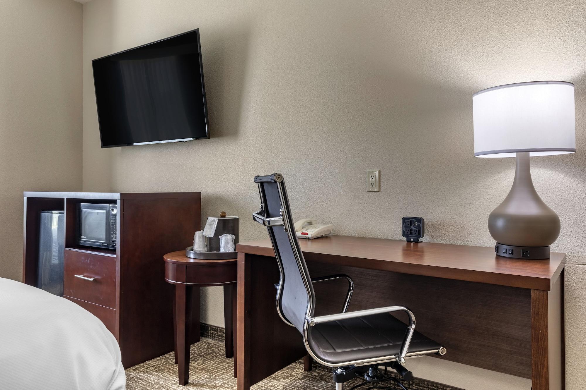 Comfort Inn & Suites Near Lake Lewisville Corinth Экстерьер фото