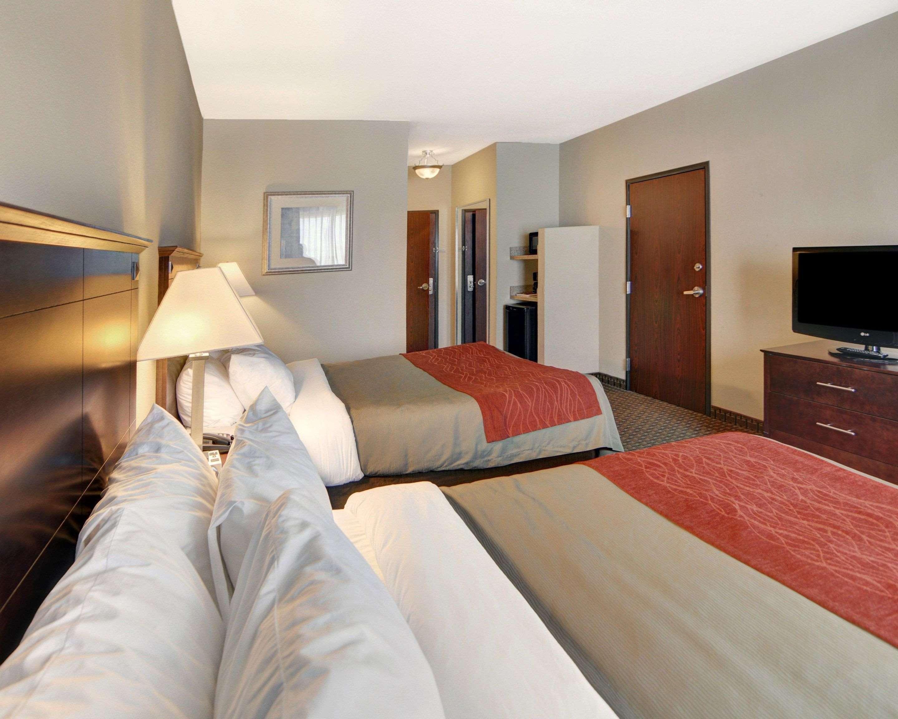 Comfort Inn & Suites Near Lake Lewisville Corinth Экстерьер фото
