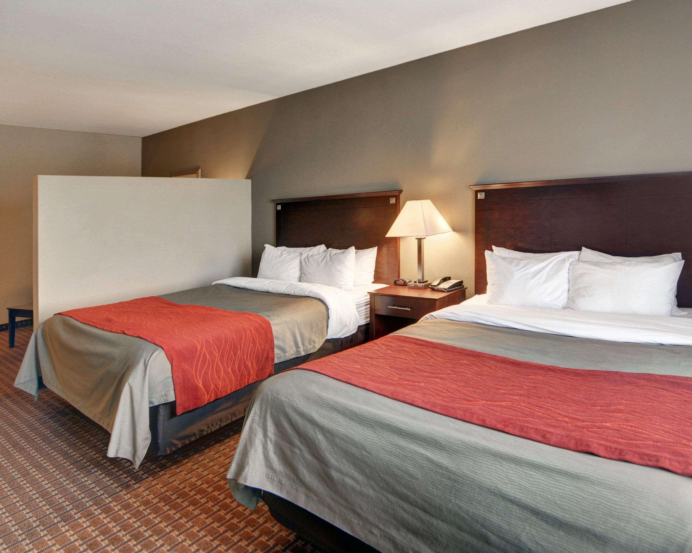 Comfort Inn & Suites Near Lake Lewisville Corinth Экстерьер фото