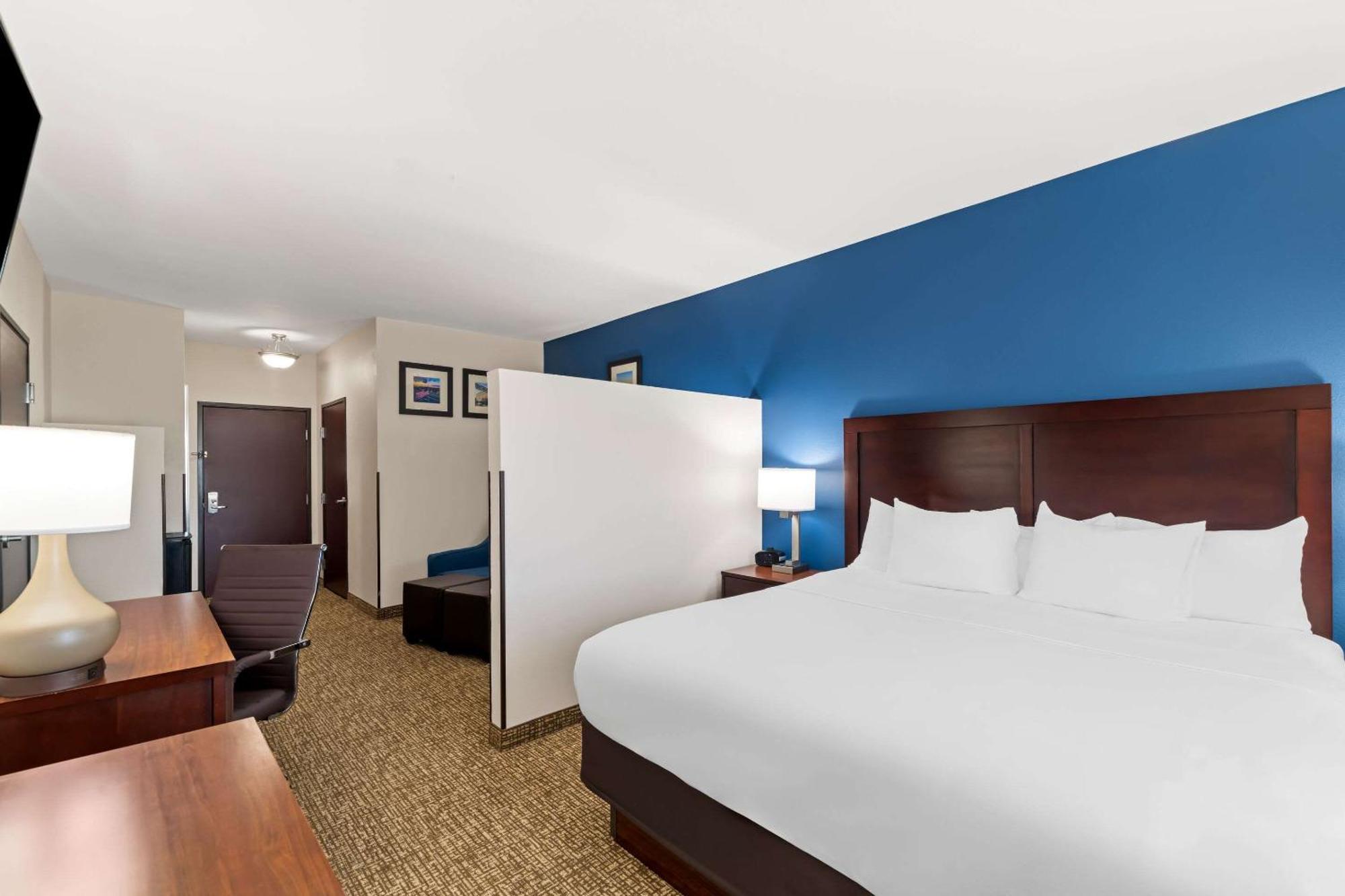 Comfort Inn & Suites Near Lake Lewisville Corinth Экстерьер фото